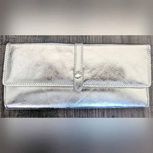 Franco Sarto Metallic Silver Leather Clutch Wallet Organizer Snap Closure - Picture 2 of 7